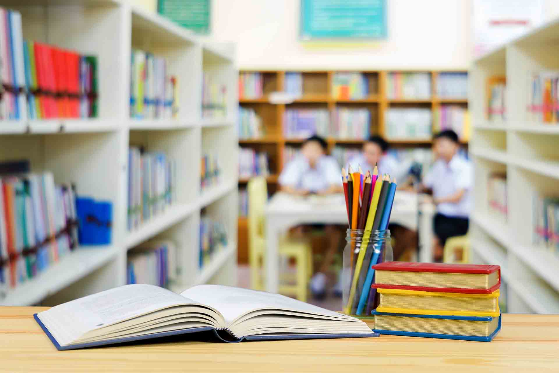 school-classroom-book-background-class-teacher-1575601-pxhere.com
